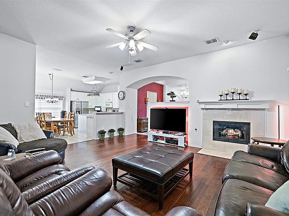 5th image of 1546 Prairie View Dr