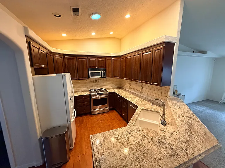 9841 Academy St NW — Photo 17