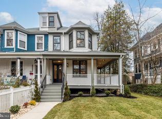 4115 Fessenden St NW, Washington, DC