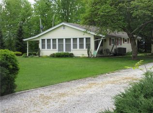 5991 Lakeshore Dr, Andover, OH