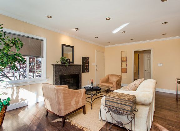 3rd image of 528 Santa Florita Ave