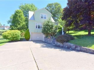 1256 Beech St, Washington, PA 15301