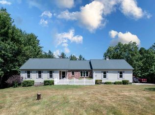 44 Searles Rd, Windham, NH 03087