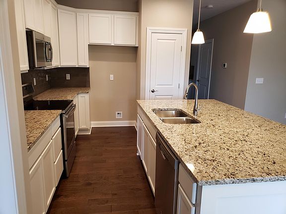 5th image of 7480 Harden Cir