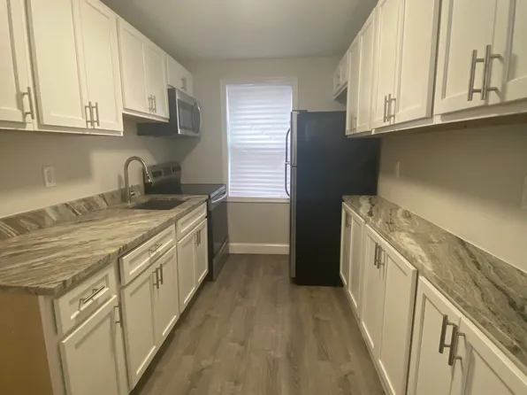 2841 Round Rd, Baltimore, MD 21225