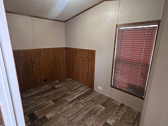2nd image of 415 N East St Trailer 217