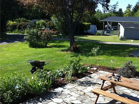 4th image of 674 Kendor Dr