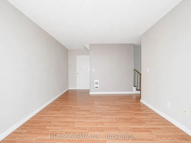 506 Normandy St #40 — Photo 11