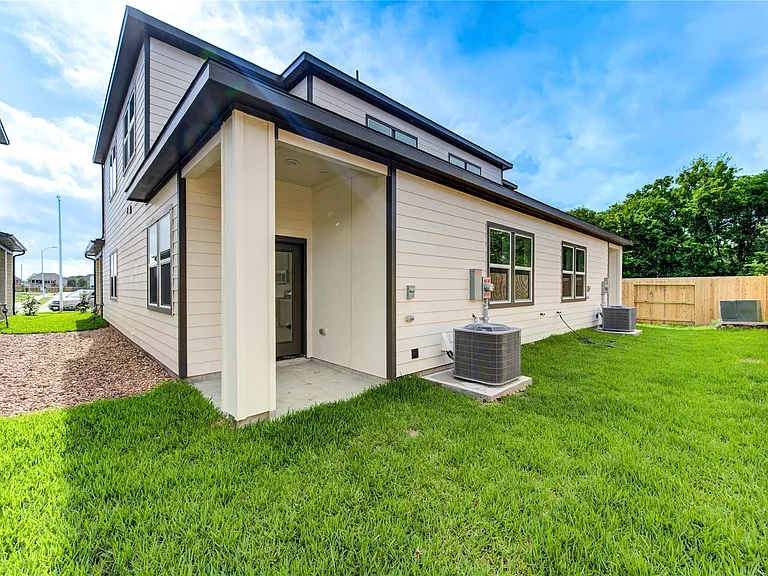 4336 Avron Dr #A — Photo 50