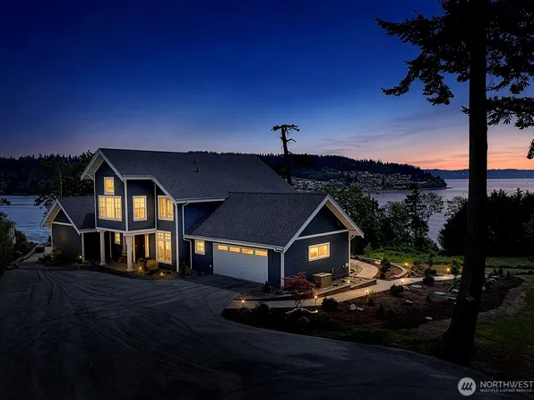 8065 George Drive, Clinton, WA 98236