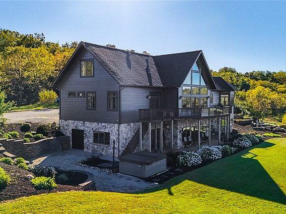 3rd image of 7701 Long Pond Rd
