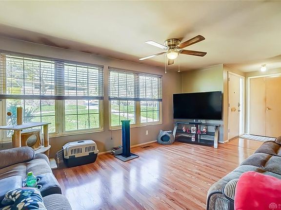 5th image of 5613 Troy Villa Blvd