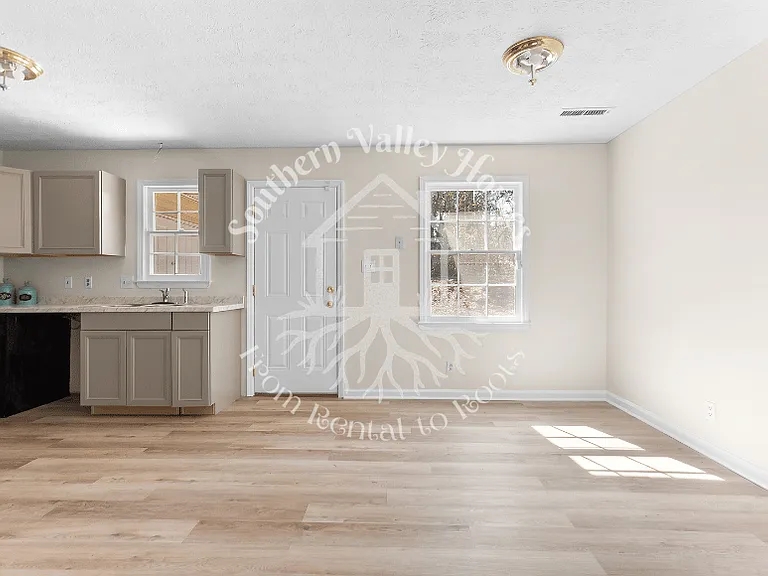1636 Huntley Ridge Dr — Photo 9