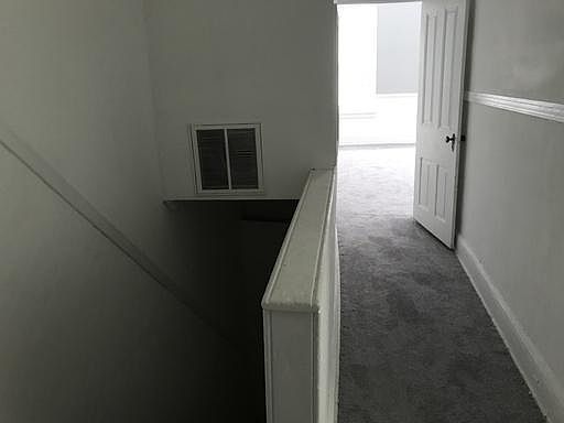 3rd image of 239 Bridge St APT 4