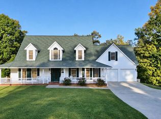 135 Laurel Rd, Jamestown, KY 42629