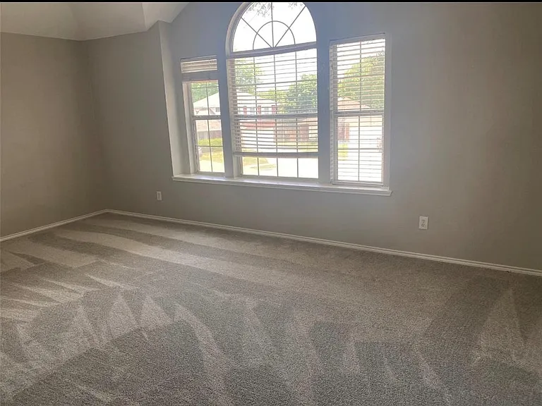 2909 Gatineau Ct — Photo 36