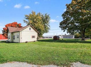 208 W Garfield St, Ashley, IN 46705