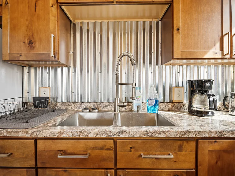 814 Mountain View Ln #S — Photo 10