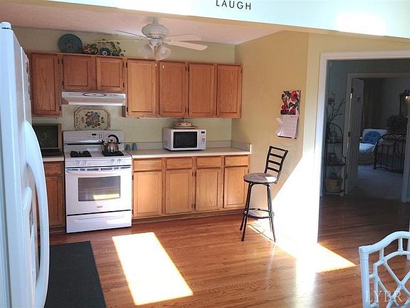 4th image of 106 Widgeon Ct
