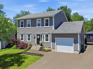 92 Blanchard Ct, Fredericton, NB E3G 3X2