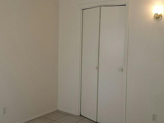 5th image of 501 W President St