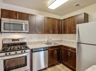 147 Nunnery Ln #B4, Catonsville, MD 21228