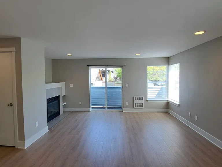 5342 16th Ave S #1 — Photo 8