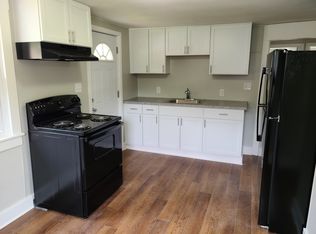 421 S Center St #B, Hanover, PA 17331