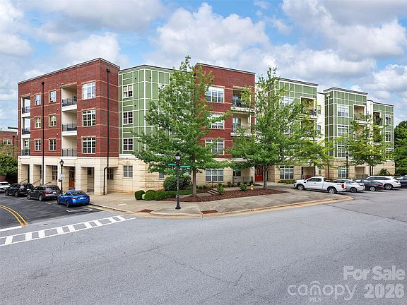 2nd image of 42 Schenck Pkwy #202