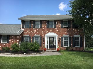 153 Freedom Valley Cir, Coatesville, PA 19320