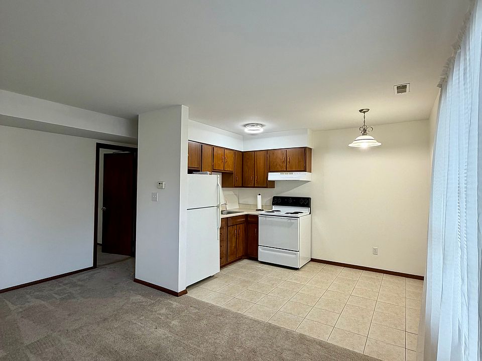 1st image of 412 S Harvey Dr #5