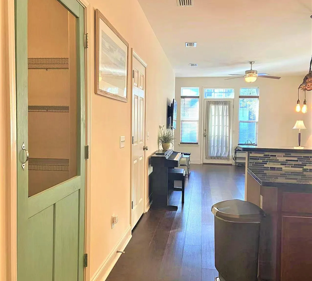 2222 Brooke St — Photo 3