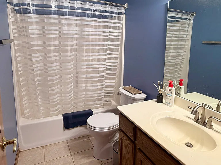2621 Lake Lucerne Dr — Photo 30