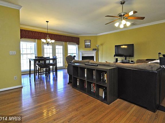 4th image of 25 Timberland Dr