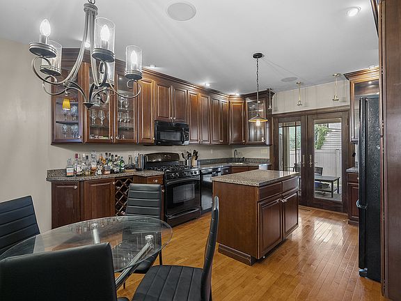 4th image of 2311 Larkins Way