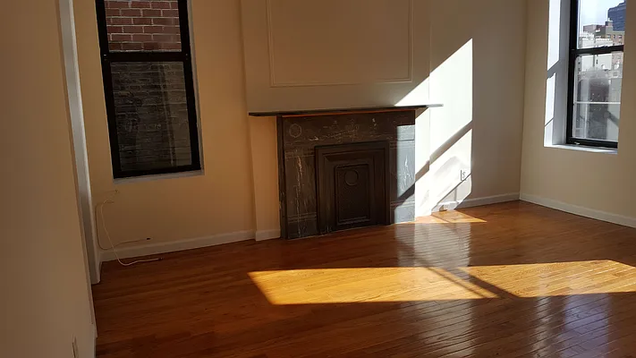 Rented by Susan J. Conaway, LREB | media 12
