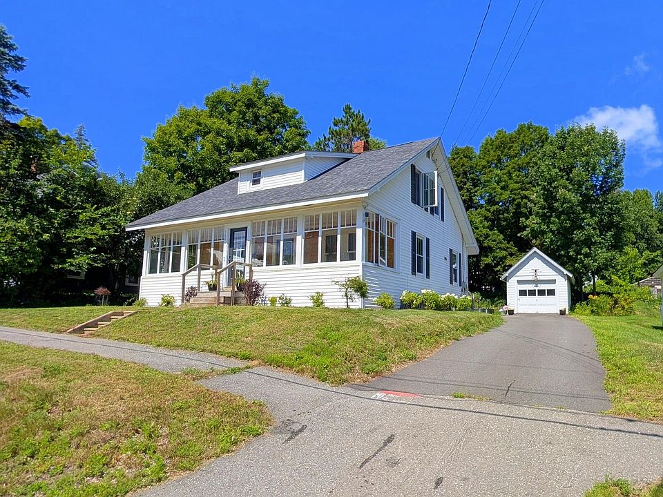1st image of 160 Perham Street