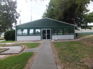 800 Robert Ellis Young Dr, Carthage, MO 64836