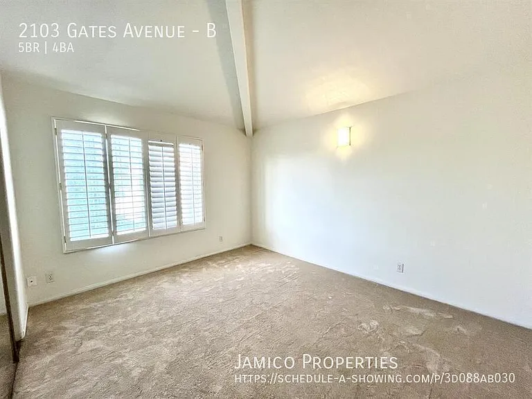 2103 Gates Ave #B — Photo 26