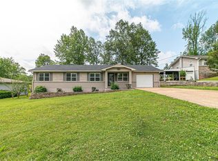 2514 Valley Crst, Poplar Bluff, MO 63901