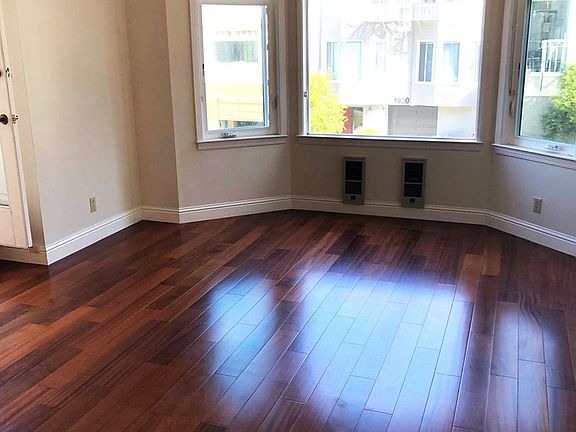 3rd image of 1921 Jefferson St APT 103