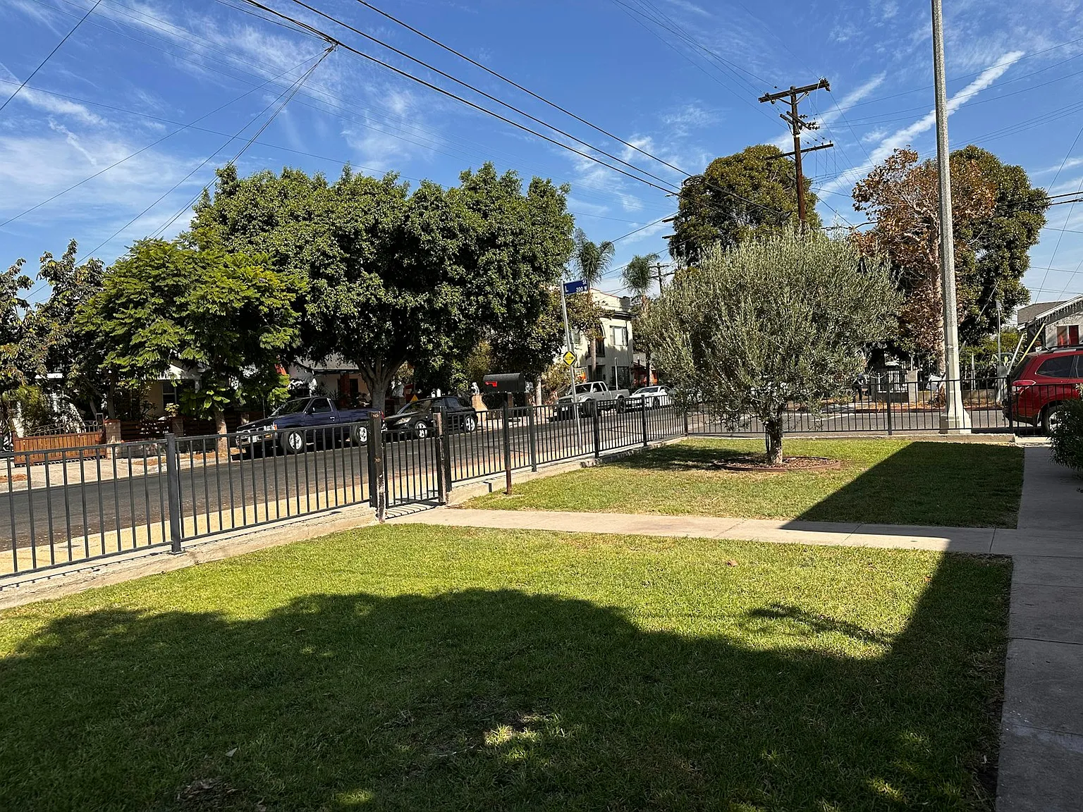1160 North Fries Avenue — Photo 4
