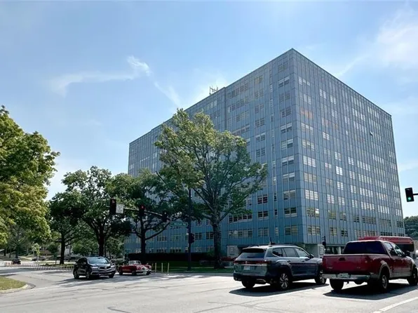 333 W Meyer Blvd APT 1109, Kansas City, MO 64113