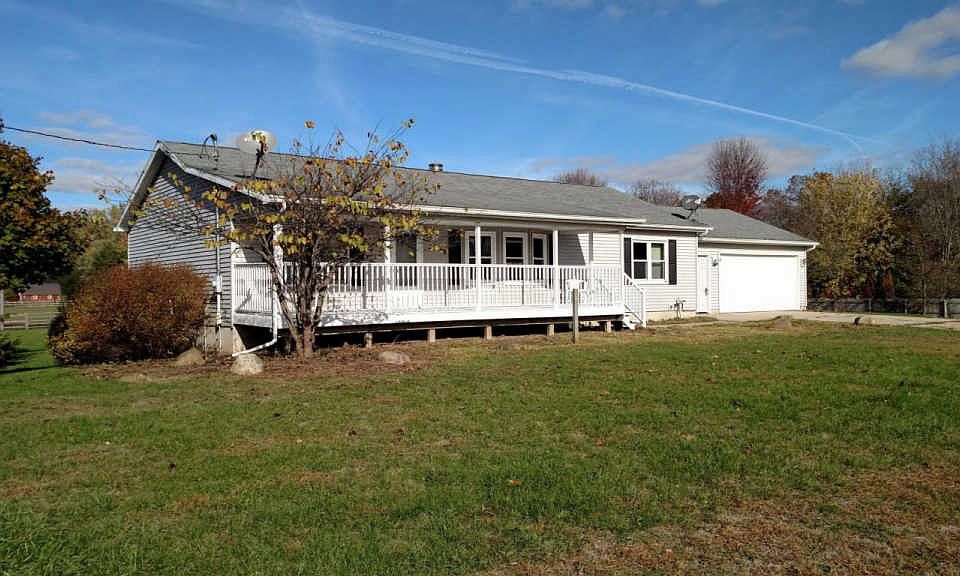1st image of 644 Pettis Ave NE