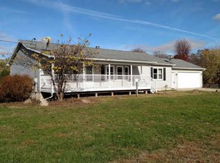 644 Pettis Ave NE, Ada, MI 49301
