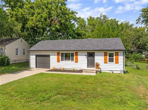 11124 W 70th St, Shawnee, KS 66203