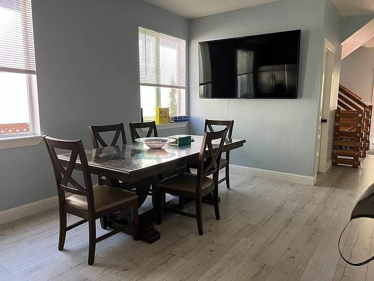 435 S 7th St #4 — Photo 3