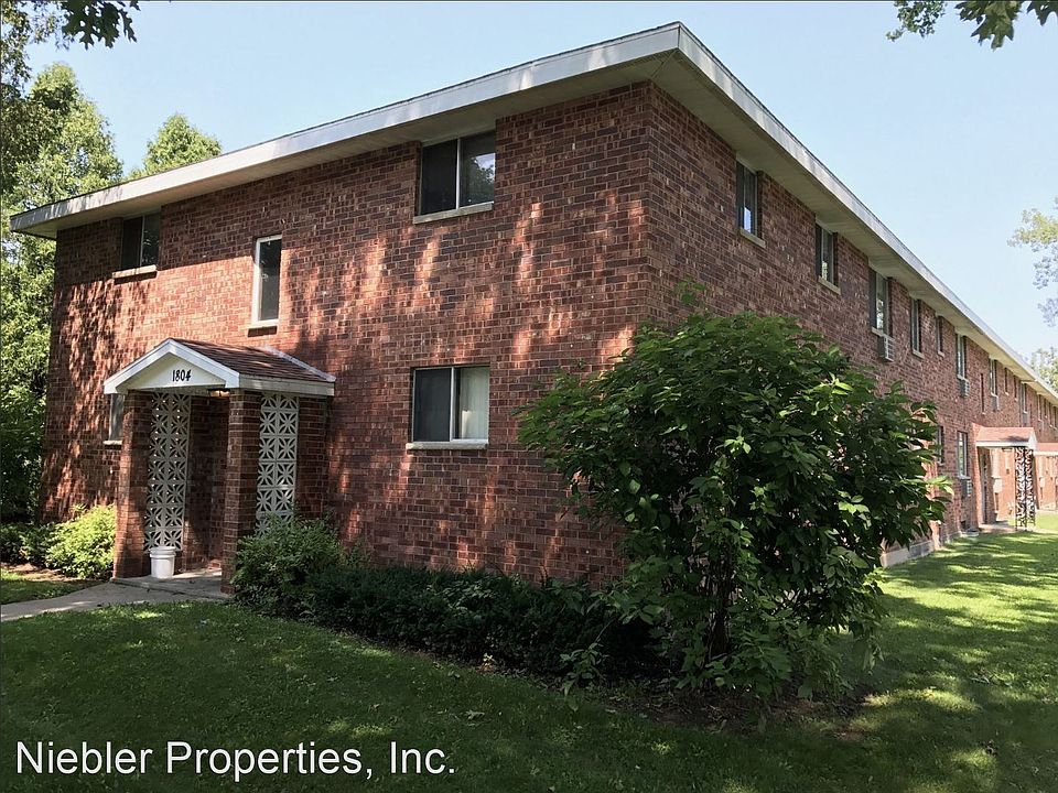 2nd image of 1772 Western Ave #20