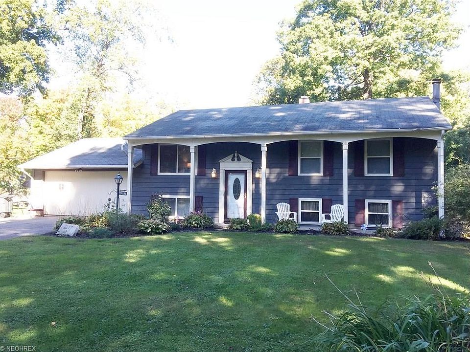 1st image of 6217 Maxwell Dr