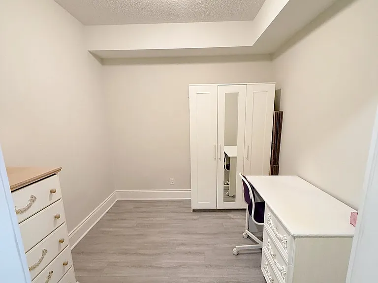 8 McKee Ave #1605 — Photo 14